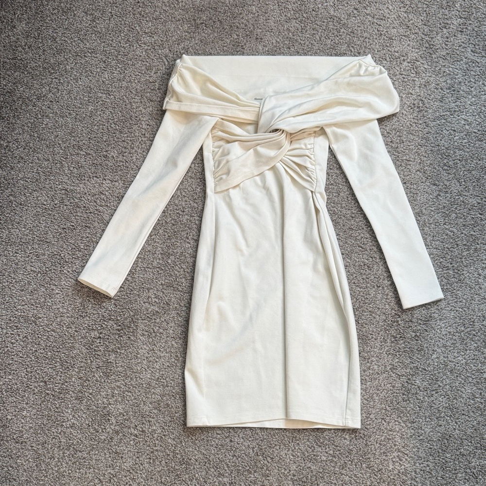 Abercrombie & Fitch Cream Long Sleeve Dress